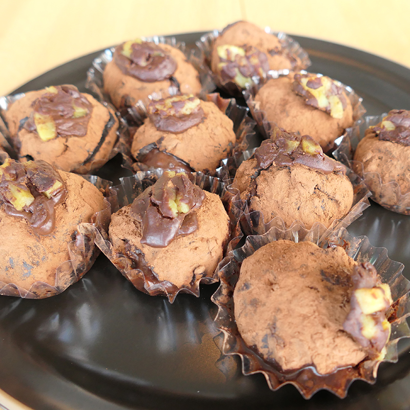 「干し芋inショコラ大福」小林奏絵 様